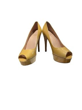 Stuart Weitzman Yellow Patent Leather Peep Toe Platform Pumps Size 7